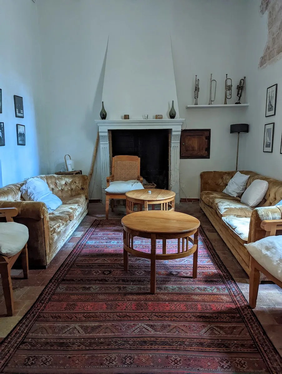 Spanish-Villa-Sitting-Room